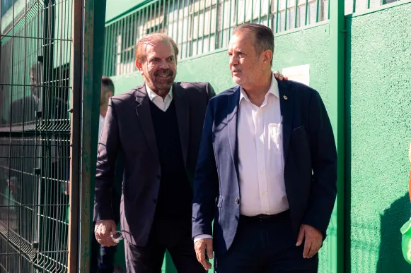 Presidente da FCF, Rubens Angelotti, com o presidente da Federação Paulista, Reinaldo Bastos. Foto: Beno Küster
