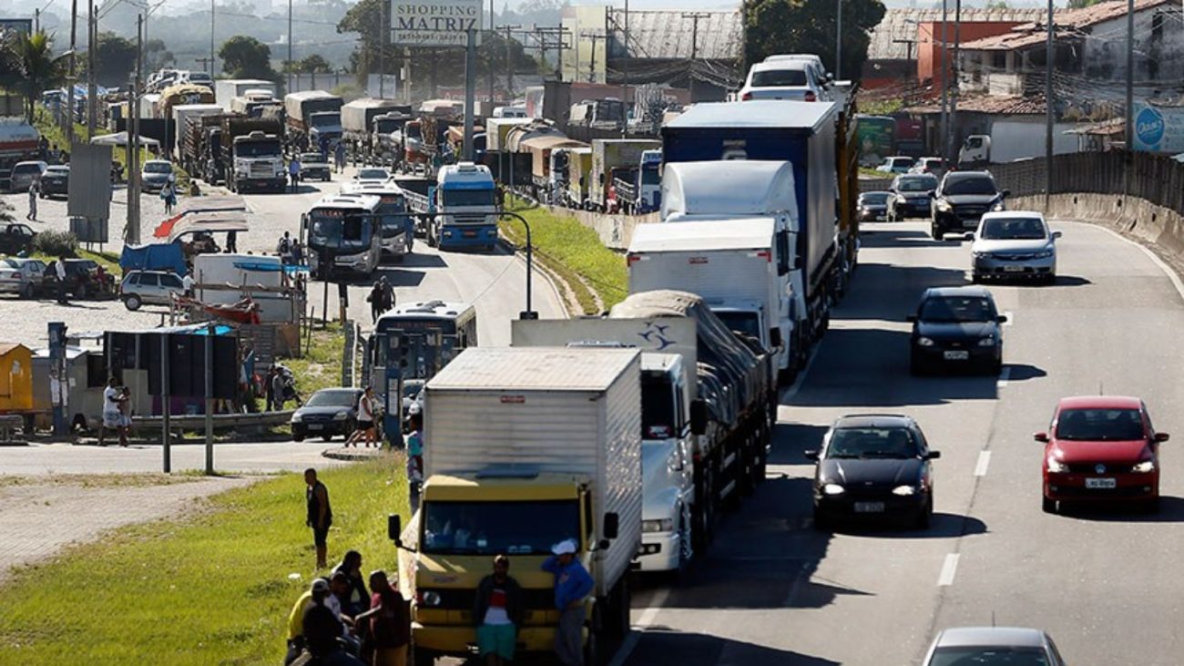 Sem MP do Frete caminhoneiros podem parar em julho, dispara Zé Trovão