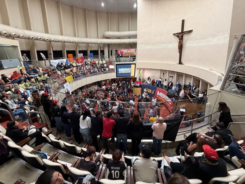 Grande público acompanha a Convenção do Campo Democrático reuniu lideranças, militantes e apoiadores na Assembleia Legislativa de Santa Catarina (2) - Carol Marin/ND Mais