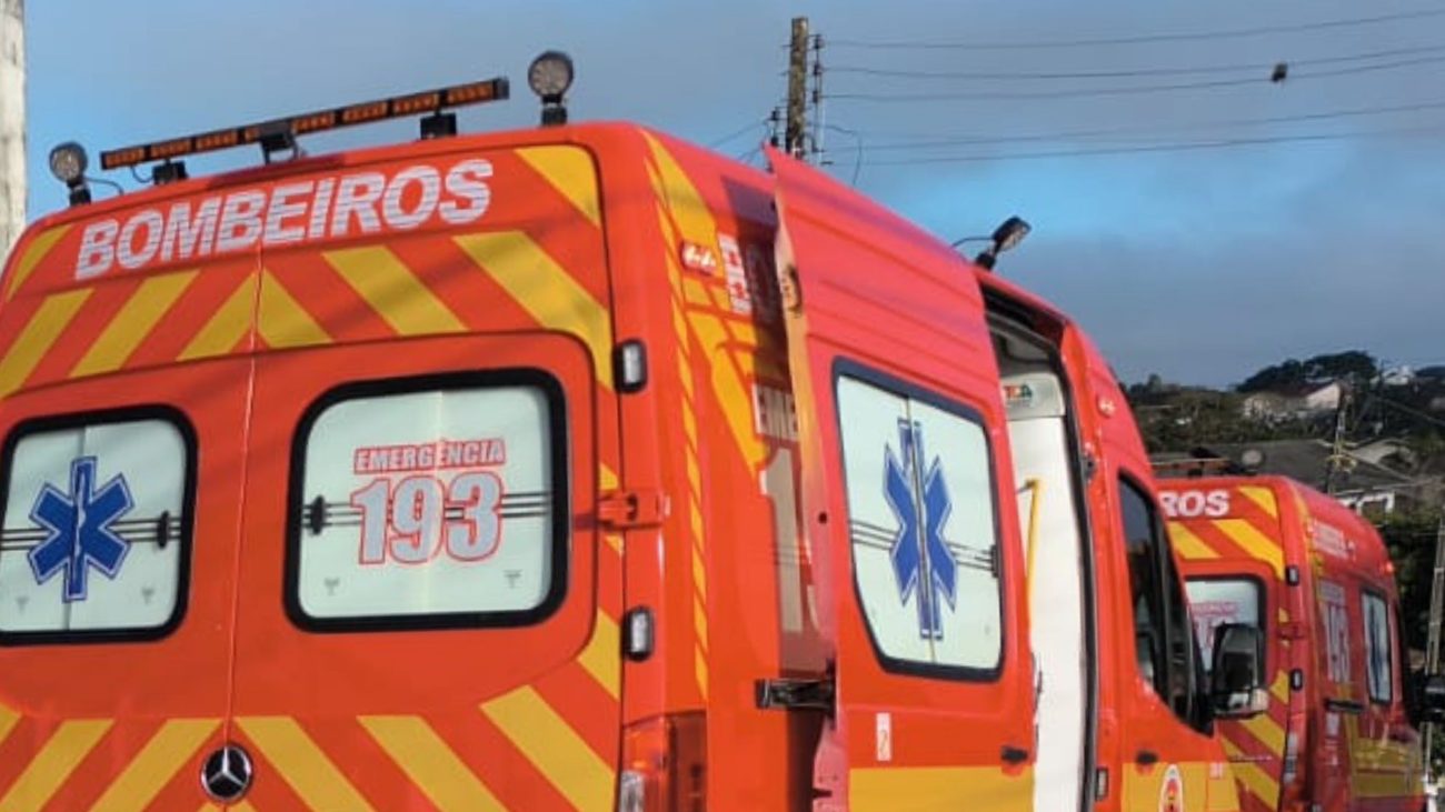 Corpo de Bombeiros Militar foi acionado por volta das 19h09 para atender a ocorrência na Avenida Albatroz, no bairro Praia do ErvinoFoto: Divulgação/Bombeiros Militar/ND Mais