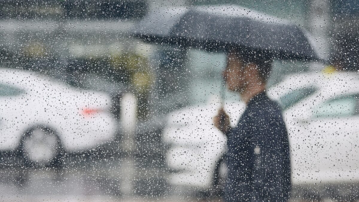 Inmet coloca 17 estados em alerta para chuvas e ventos intensos no penúltimo dia de verão