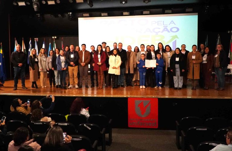 Municípios serranos fazem Pacto pela Aceleração do Ideb