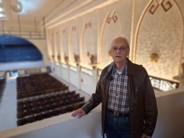 Os Guardiões do Legado Cultural do Teatro Marajoara