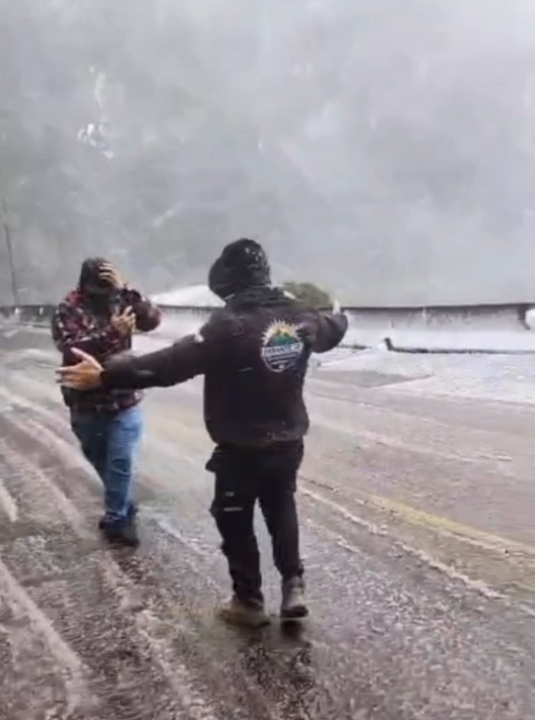 Nevasca na Serra do Rio do Rastro e Bom Jardim da Serra