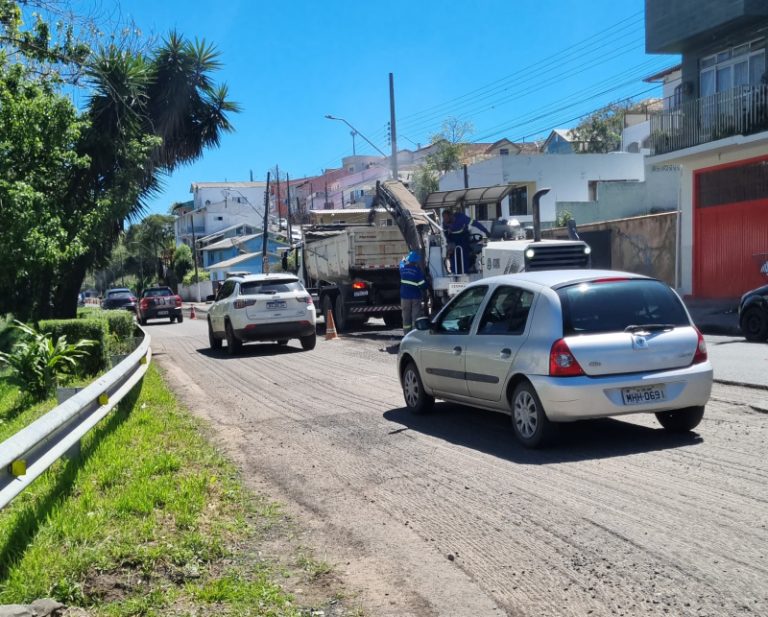 Obras na Carahá interditam trecho entre Bar do Gordo e Sempre Verde