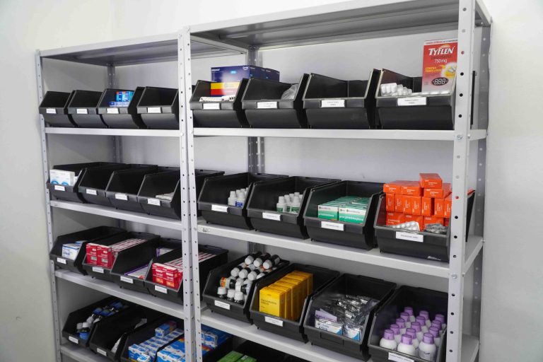 Farmácia + Perto chega ao Guarujá e amplia o acesso da população aos medicamentos do SUS